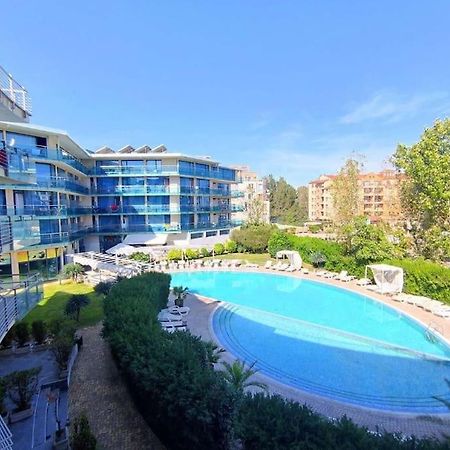 Large Apartment In Солнечный берег Экстерьер фото